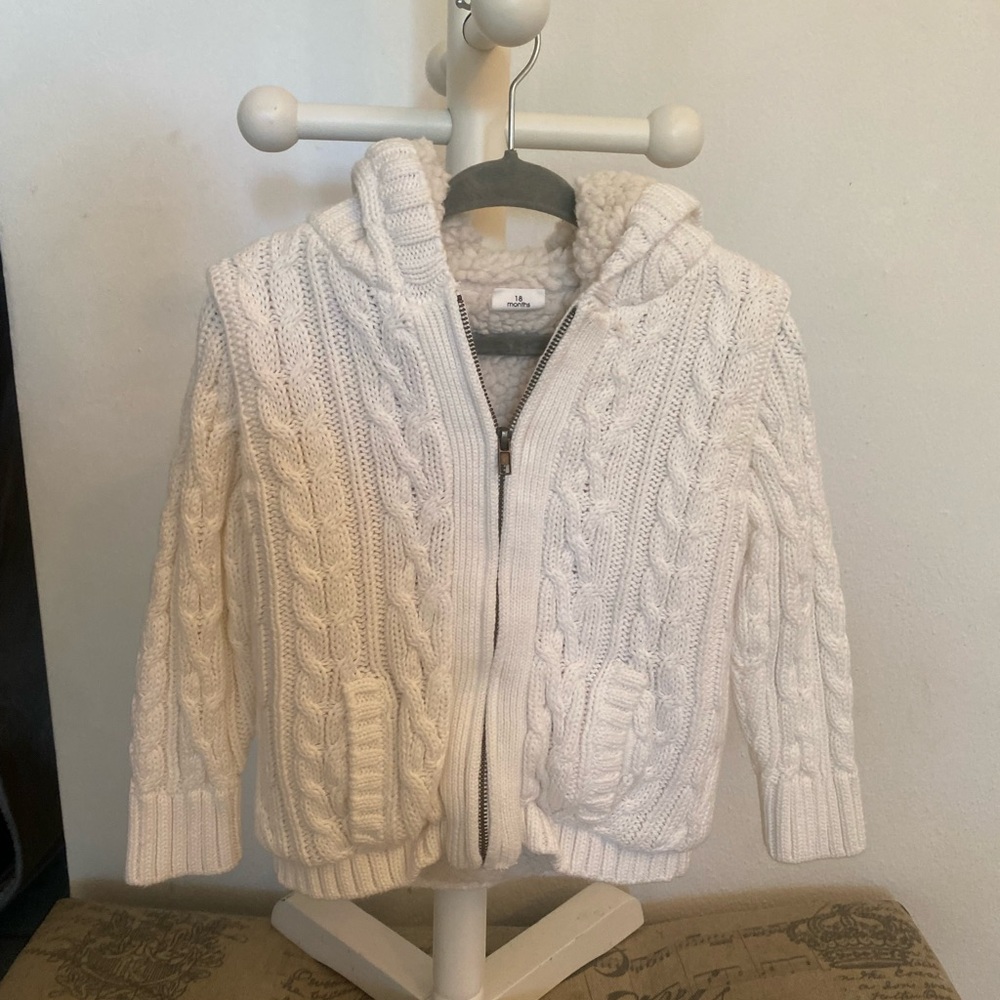 EGG sweater